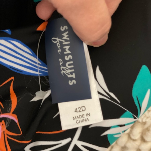 Tankini top. Size 20. NWOT Bust 42D - Picture 2 of 3